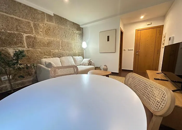 Ybh Velazquez M 47, 3 *